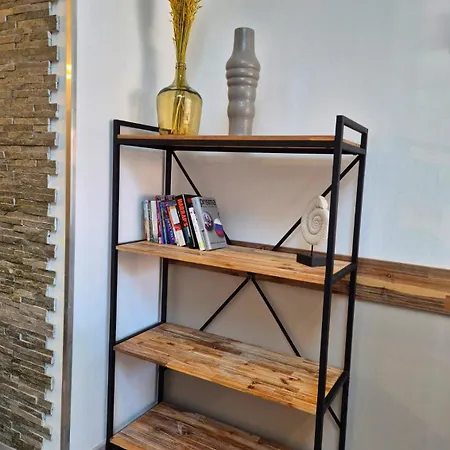 Le Repere Maison Avec Jardin Holiday home Tourcoing